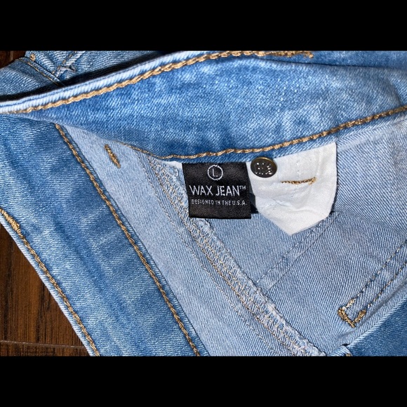 Jean shorts - Picture 4 of 4